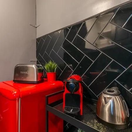 La Red - Cinemaroom - 4 Prs - Disneyland * Montévrain